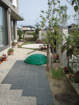 オープンからセミクローズのお庭へ