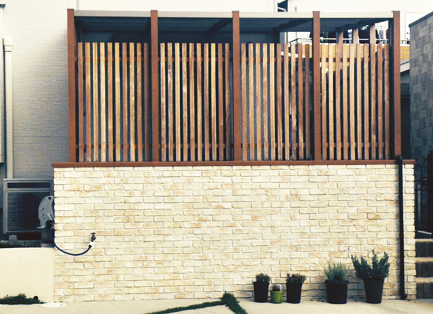 猫ちゃんたちのためのガーデンルーム